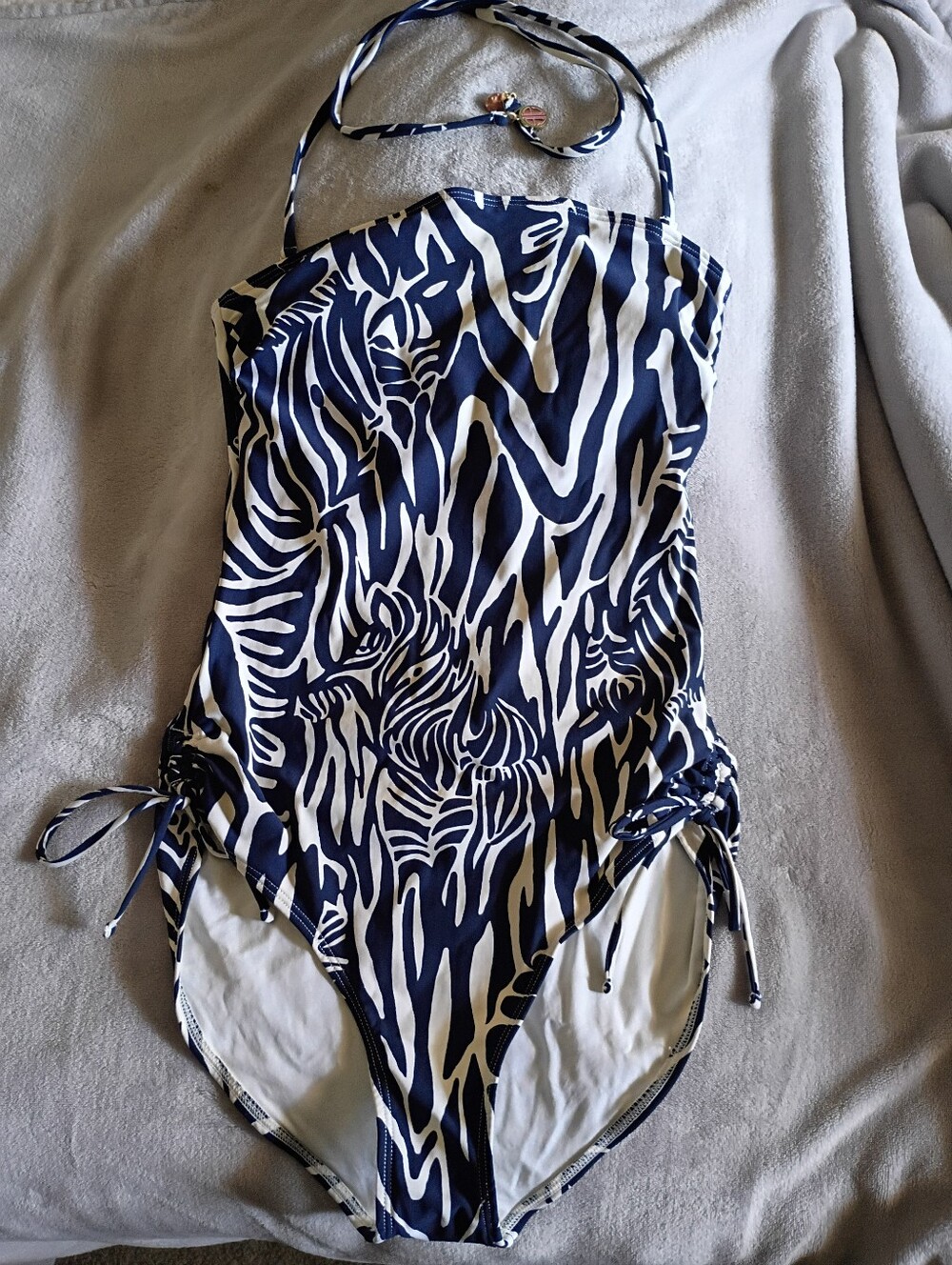 Lilly Pulitzer Blue and White Print One Piece Halter Swimsuit Size 8